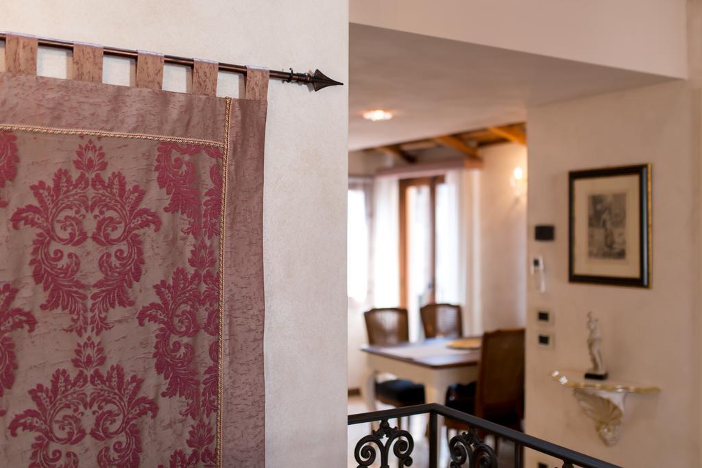Appartamento Cà Manzoni With Terrace Venezia