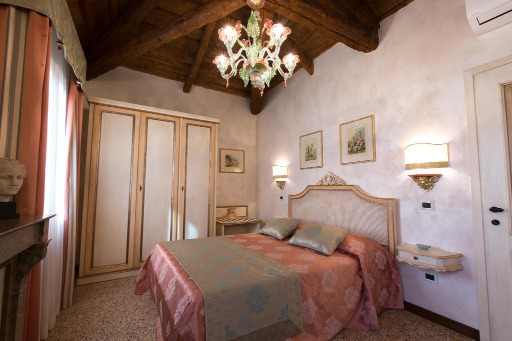 Cà Manzoni With Terrace Appartamento *