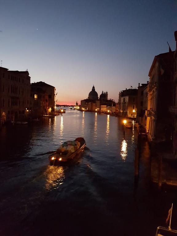 Appartamento Cà Manzoni With Terrace Venezia